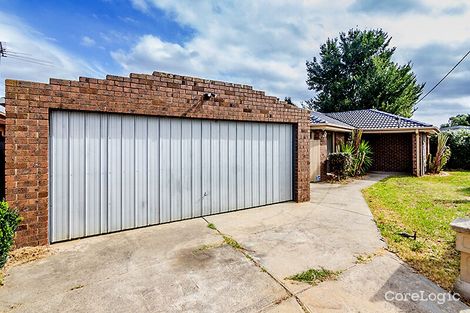 Property photo of 15 Jindalee Gardens Cranbourne West VIC 3977