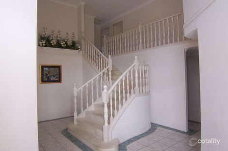 Property photo of 10 Bishop Place Carindale QLD 4152