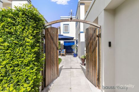 Property photo of 377 Verney Road East Graceville QLD 4075