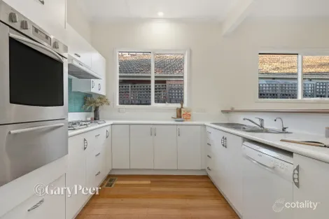 Property photo of 17 Bayview Street Elsternwick VIC 3185