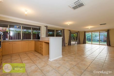 Property photo of 11 Beard Place Queens Park WA 6107