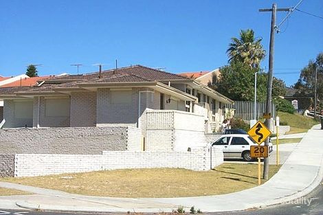 35 Pearl Pde, Scarborough, WA 6019