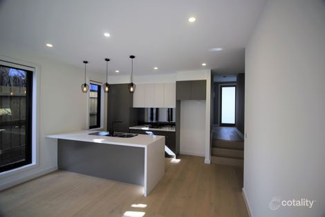 Property photo of 1/39 Aikman Crescent Chadstone VIC 3148