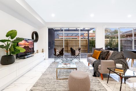 2/11a South Rd, Airport West, VIC 3042