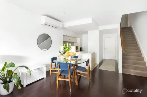 Property photo of 104/68 Peninsula Drive Breakfast Point NSW 2137