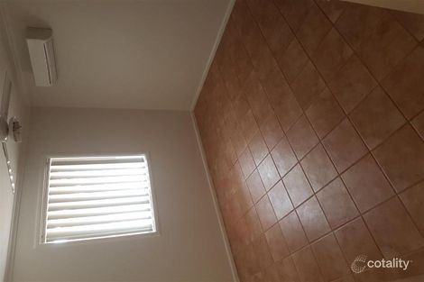 Property photo of 16 Harbutt Way Millars Well WA 6714