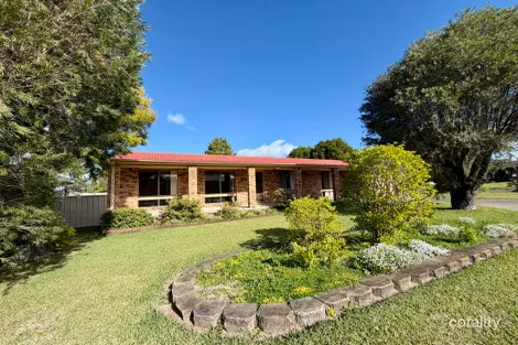 Property photo of 2 Cedar Close Taree NSW 2430