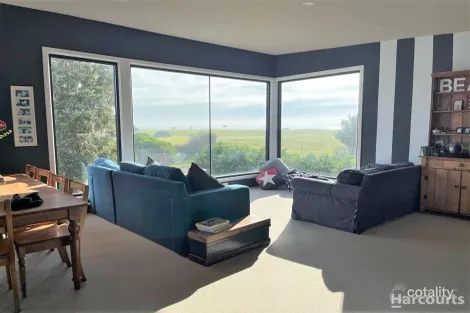 Property photo of 1 East Beach Road Low Head TAS 7253