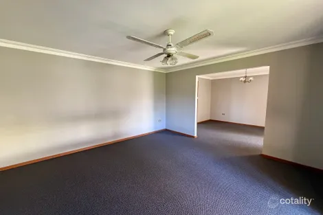 Property photo of 2 Cedar Close Taree NSW 2430