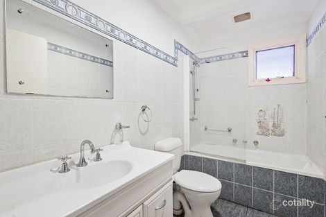 Property photo of 24 Bruce Street Unanderra NSW 2526