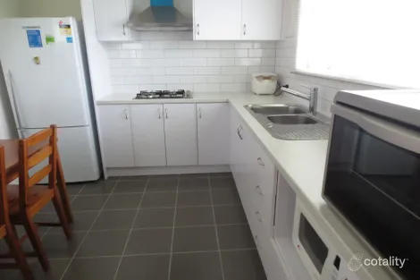 Property photo of 138 Ivanhoe Parade Ivanhoe VIC 3079