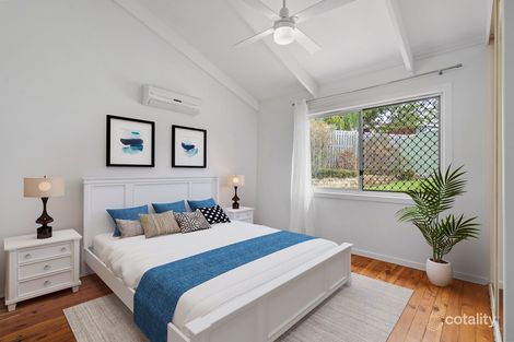 Property photo of 2 Theodore Place Molendinar QLD 4214