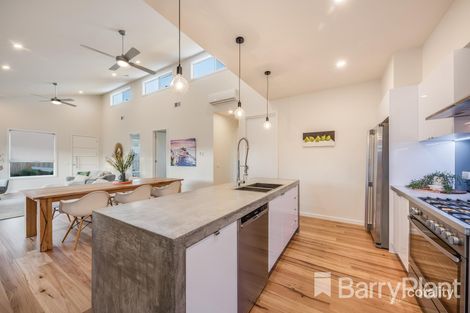 Property photo of 2/3 Herbert Street Belmont VIC 3216