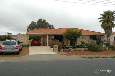 Property photo of 36 Monument Drive Beldon WA 6027