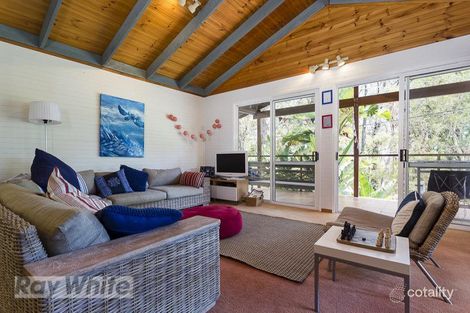 Property photo of 10 Flinders Street Coochiemudlo Island QLD 4184