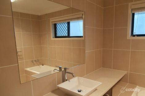 Property photo of 8 Lakeside Drive Taroomball QLD 4703