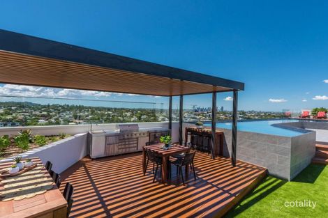 Property photo of 903/125 Station Road Indooroopilly QLD 4068