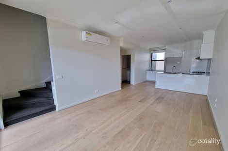Property photo of 12/163 Carinish Road Clayton VIC 3168