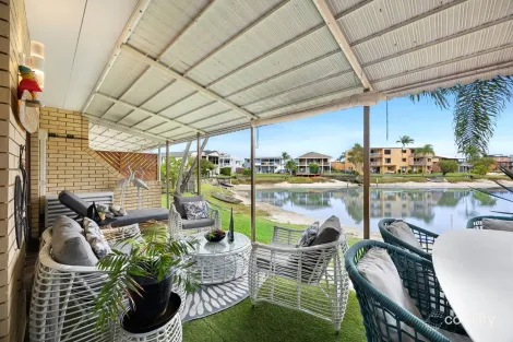 Property photo of 2/5 Goonawarra Drive Mooloolaba QLD 4557