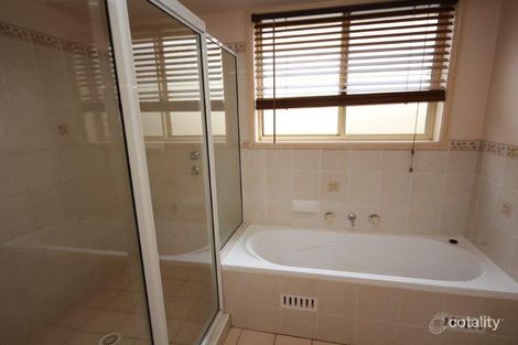 Property photo of 10 Linum Place Mount Annan NSW 2567