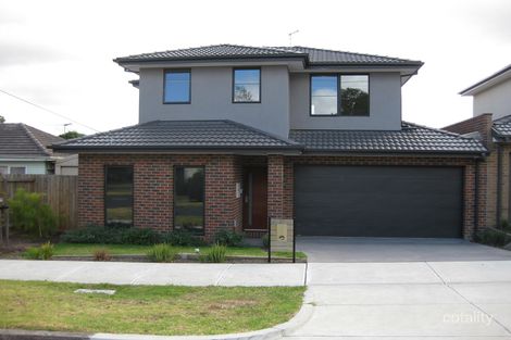 27 Derby Rd, Kilsyth, VIC 3137