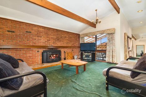 Property photo of 6 Balmerino Square Frankston VIC 3199