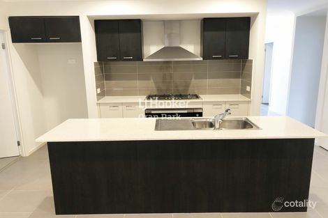 Property photo of 54 Milton Circuit Oran Park NSW 2570