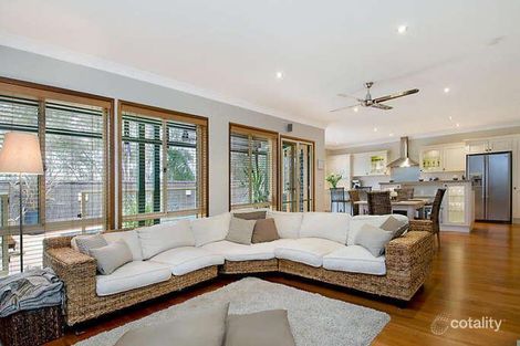 Property photo of 5 Moir Place Green Point NSW 2251