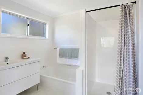 Property photo of 5 Maple Avenue Mapleton QLD 4560