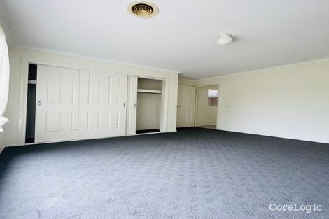 Property photo of 118 Rose Grange Boulevard Tarneit VIC 3029