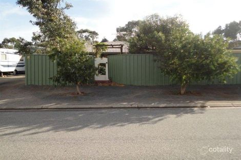 8 Commodore Ct, Morphett Vale, SA 5162