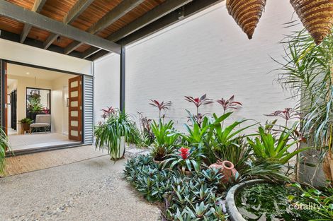 Property photo of 18 Cleveland Terrace Ormiston QLD 4160