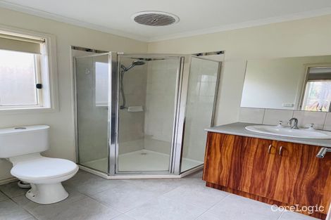 Property photo of 118 Rose Grange Boulevard Tarneit VIC 3029