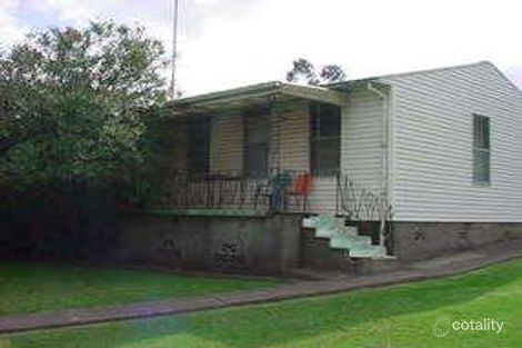 Property photo of 6 Orana Parade Unanderra NSW 2526