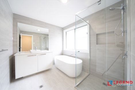 Property photo of 18 Versace Crescent Melonba NSW 2765