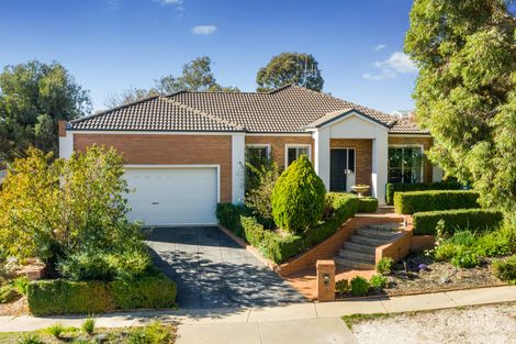 3 Weatherby Dr, Strathdale, VIC 3550