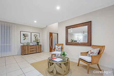 Property photo of 26 Chip In Place Helensvale QLD 4212