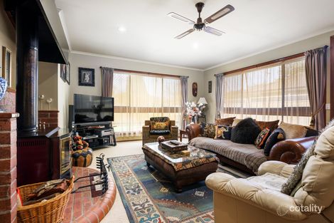 Property photo of 15 Kanana Crescent Wangaratta VIC 3677