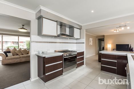 Property photo of 12 Crestmoor Drive Highton VIC 3216