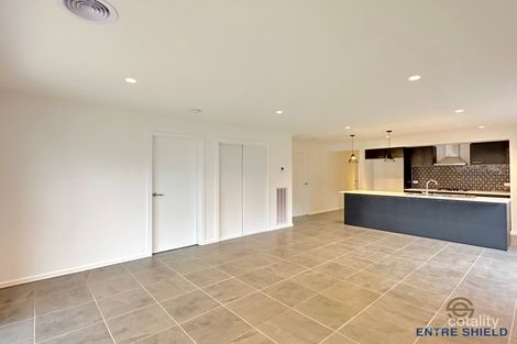 Property photo of 20 Navigation Road Tarneit VIC 3029