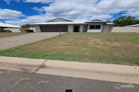 Property photo of 3 Ivers Place Emerald QLD 4720