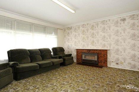 Property photo of 39 Goodwood Drive Springvale VIC 3171