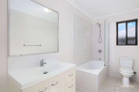 Property photo of 4 Marc Crescent Gracemere QLD 4702
