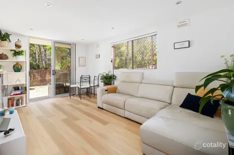 Property photo of 1/1 Fairway Close Manly Vale NSW 2093