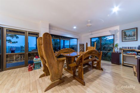 Property photo of 30 Coral Esplanade Cannonvale QLD 4802
