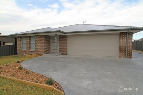 14 Peacehaven Way, Sussex Inlet, NSW 2540