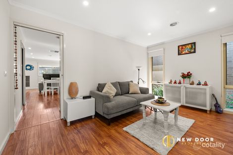 Property photo of 28 Stang Place Macgregor ACT 2615