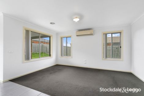 Property photo of 22 Mountain Grey Circuit Morwell VIC 3840