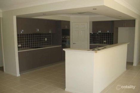 Property photo of 11 Gumtree Court Gumdale QLD 4154