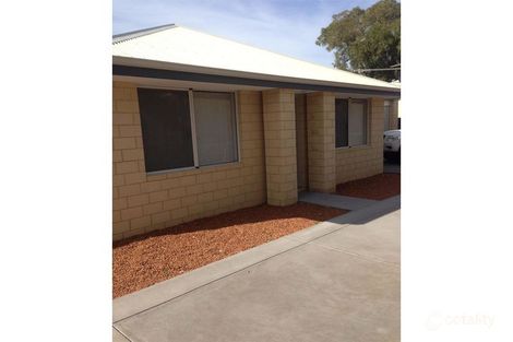 2/20 Smythe St, Rockingham, WA 6168